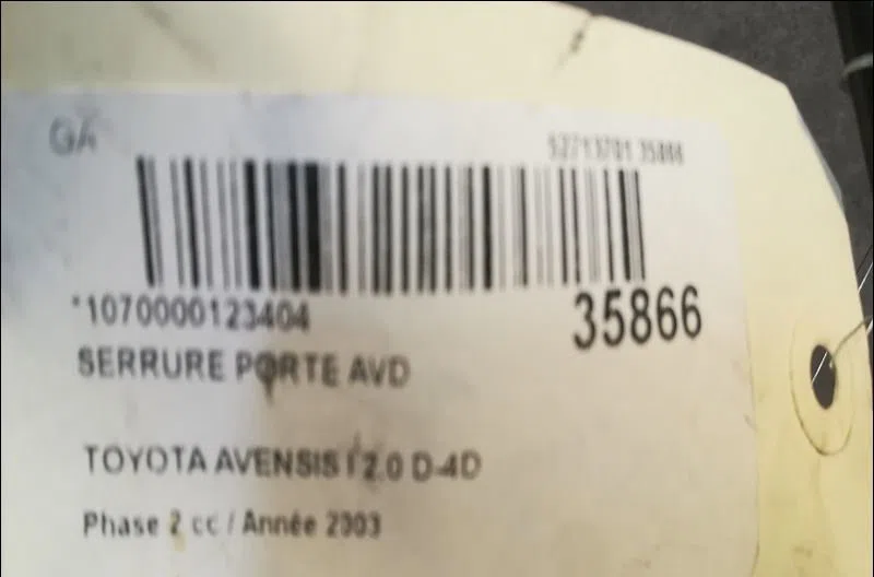 Serrure porte avd Toyota AVENSIS (_T25_) 2.0 d-4d (cdt250_) (2003-2008) occasion