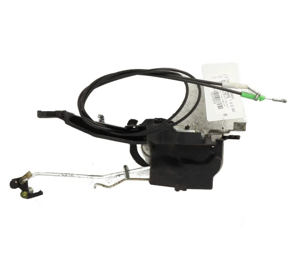 Serrure porte avd Toyota RAV 4 II (_A2_) 2.0 d 4wd (cla20_, cla21_) (2001-2005) occasion