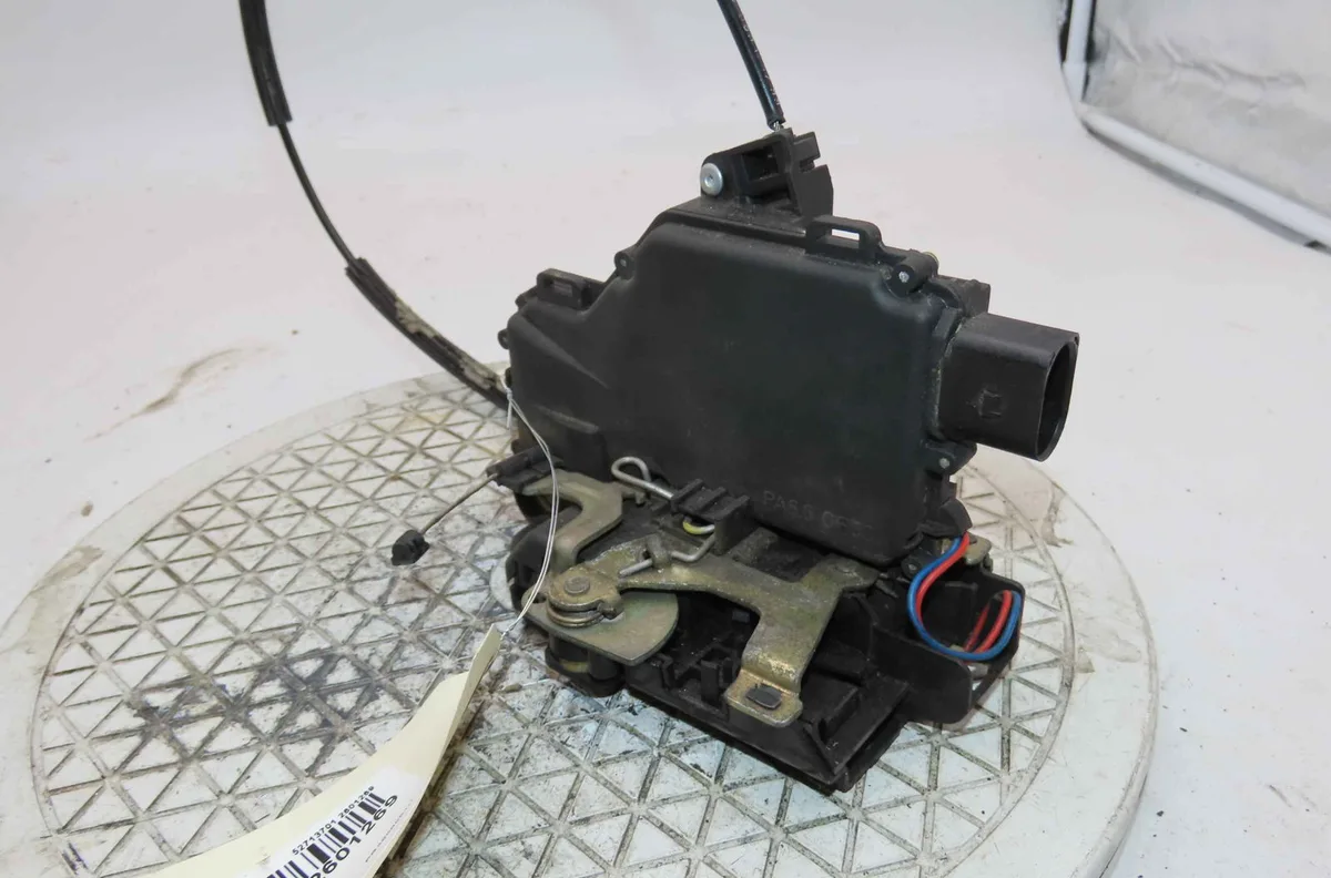 Serrure porte avd VOLKSWAGEN LUPO occasion