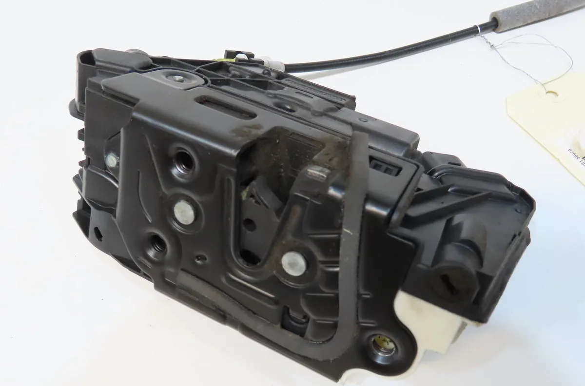 Serrure porte avd Volkswagen UP! (121, 122, BL1, BL2, BL3, 123) 1.0 (2011-2020) 5 portes occasion