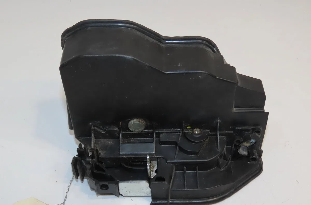 Serrure porte avg Bmw 3 (F30, F80) 335 i (2011-2015) occasion