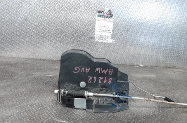 Serrure porte avg BMW SERIE 1 E87  SERIE 1 E87 PHASE 2 occasion