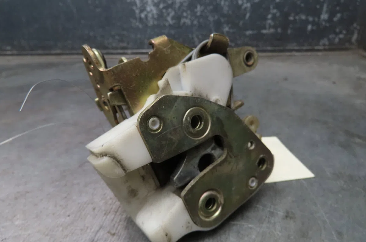 Serrure porte avg CITROEN BX 1992 occasion