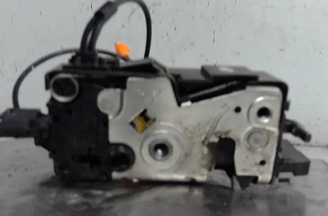 Serrure porte avg Citroen C4 GRAND PICASSO I (UA_) 1.6 hdi 110 (2010-2013) occasion
