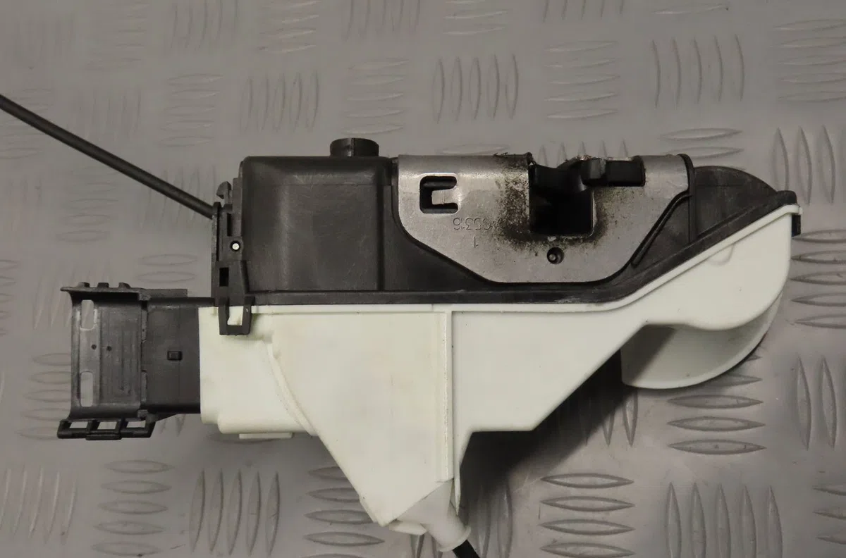 Serrure porte avg Citroen DS3 (SA_) 1.6 hdi 90 (2009-2015) 3 portes occasion