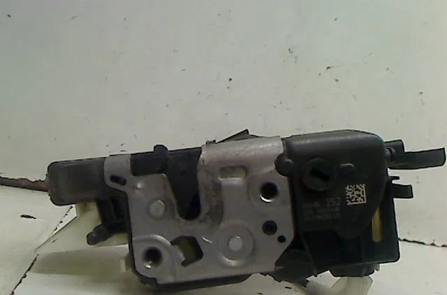 Serrure porte avg Citroën DS3 (SA_) 1.6 vti 120 (2010-2015) occasion