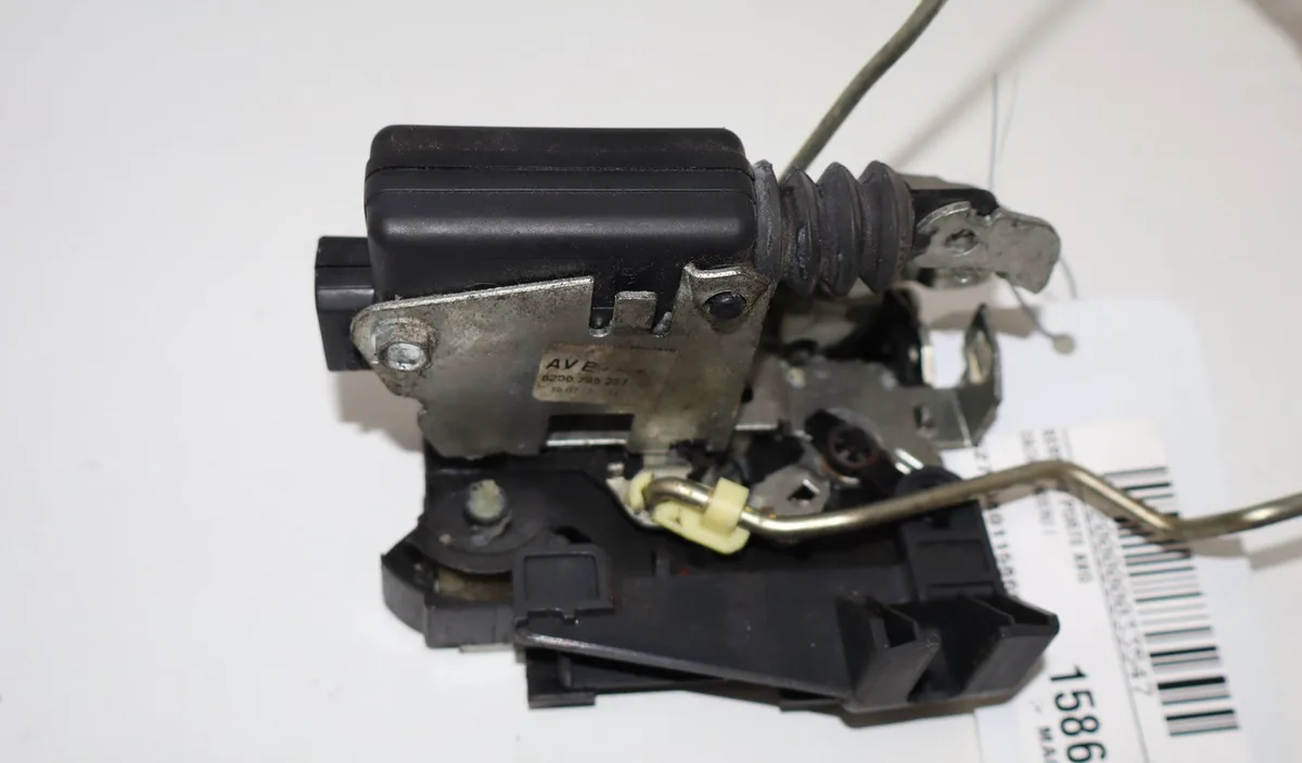 Serrure porte avg Dacia SANDERO 1.6 16v bifuel (2011) occasion