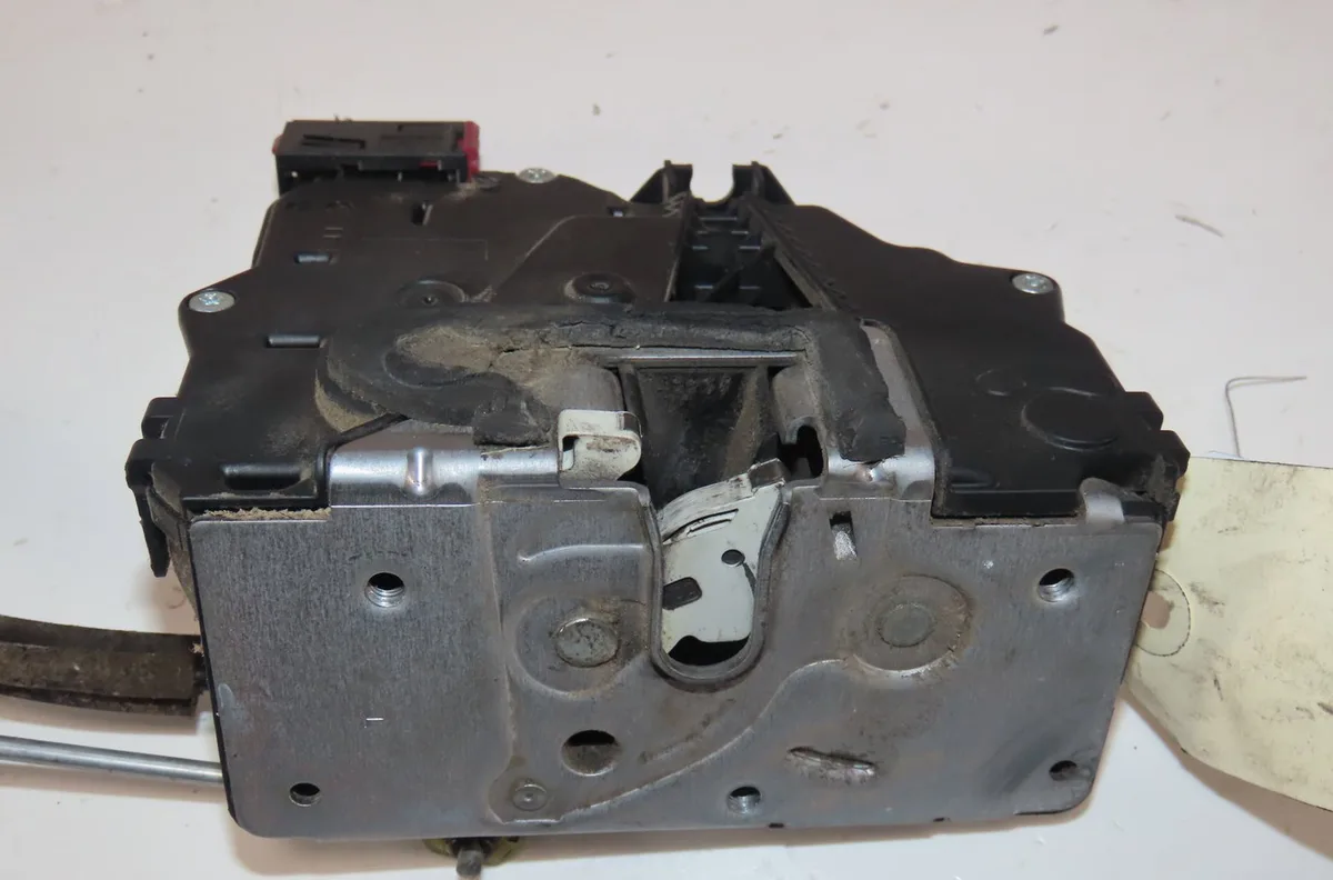 Serrure porte avg Fiat DUCATO Camionnette (250_) 115 multijet 2,0 d (2011) occasion