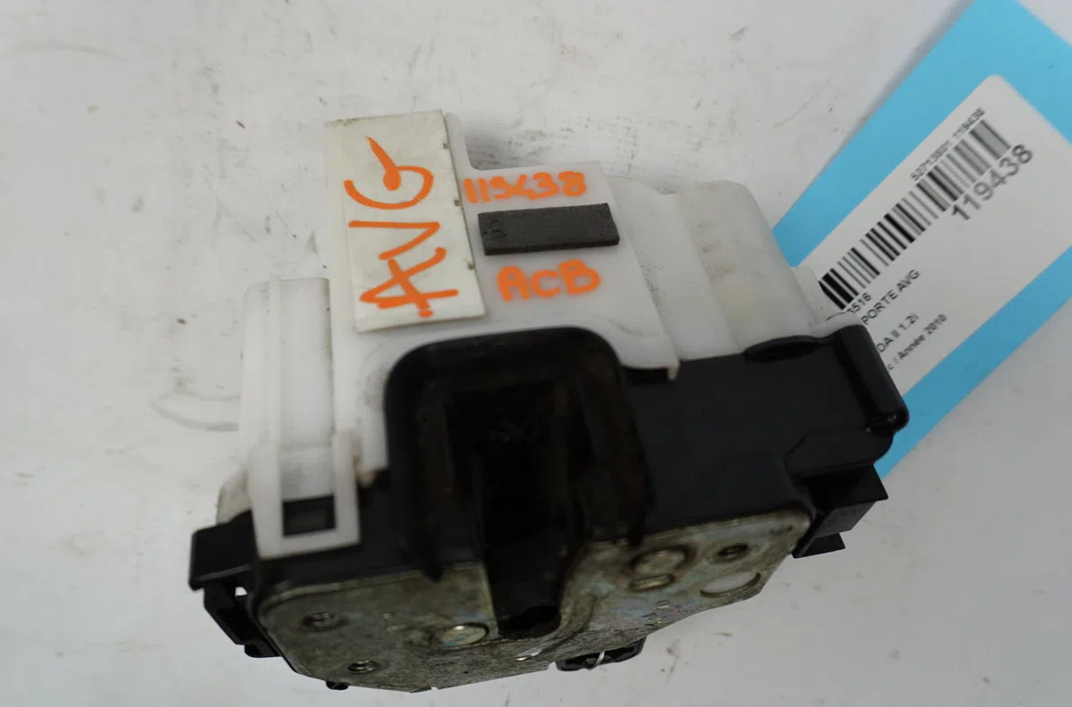 Serrure porte avg Fiat PANDA (169_) 1.2 (169axf2a, 169axf1a) (2010-2013) occasion