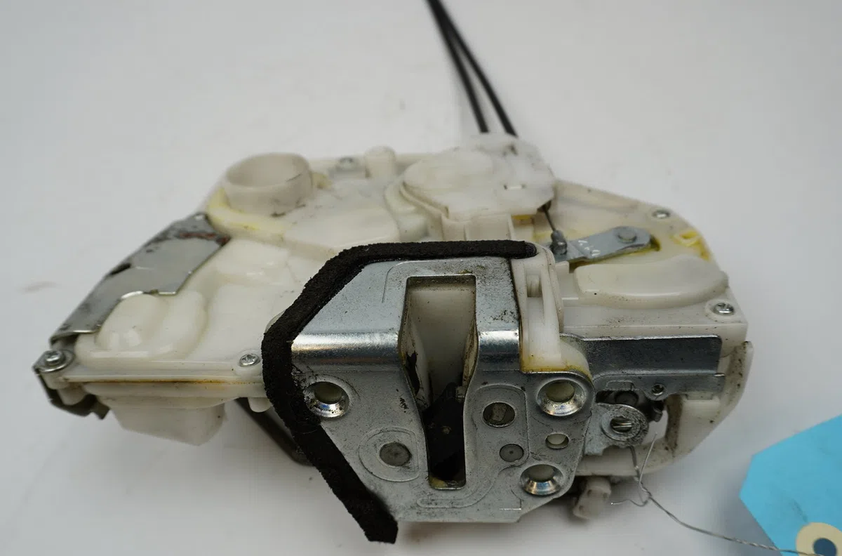 Serrure porte avg Fiat SEDICI (189_) 1.9 d multijet 4x4 (2006-2011) occasion
