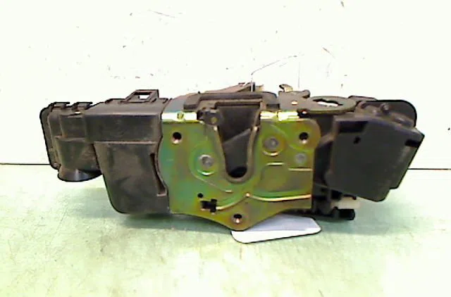 Serrure porte avg FIAT STILO 2004 occasion