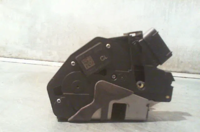 Serrure porte avg Ford FIESTA VI (CB1, CCN) 1.4 (2008) occasion