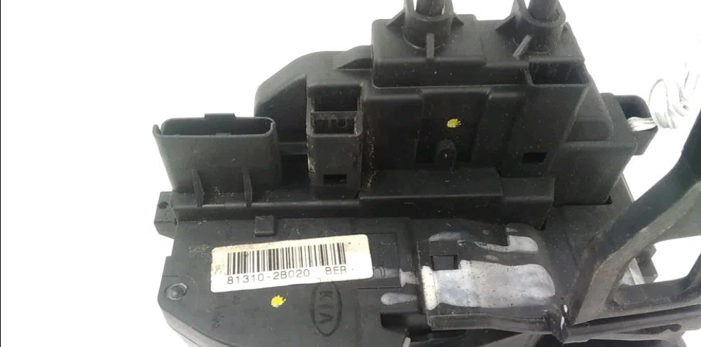 Serrure porte avg Hyundai SANTA FÉ II (CM) 2.2 crdi gls 4x4 (2006-2009) occasion
