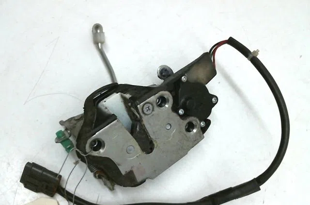 Serrure porte avg ISUZU NPR occasion