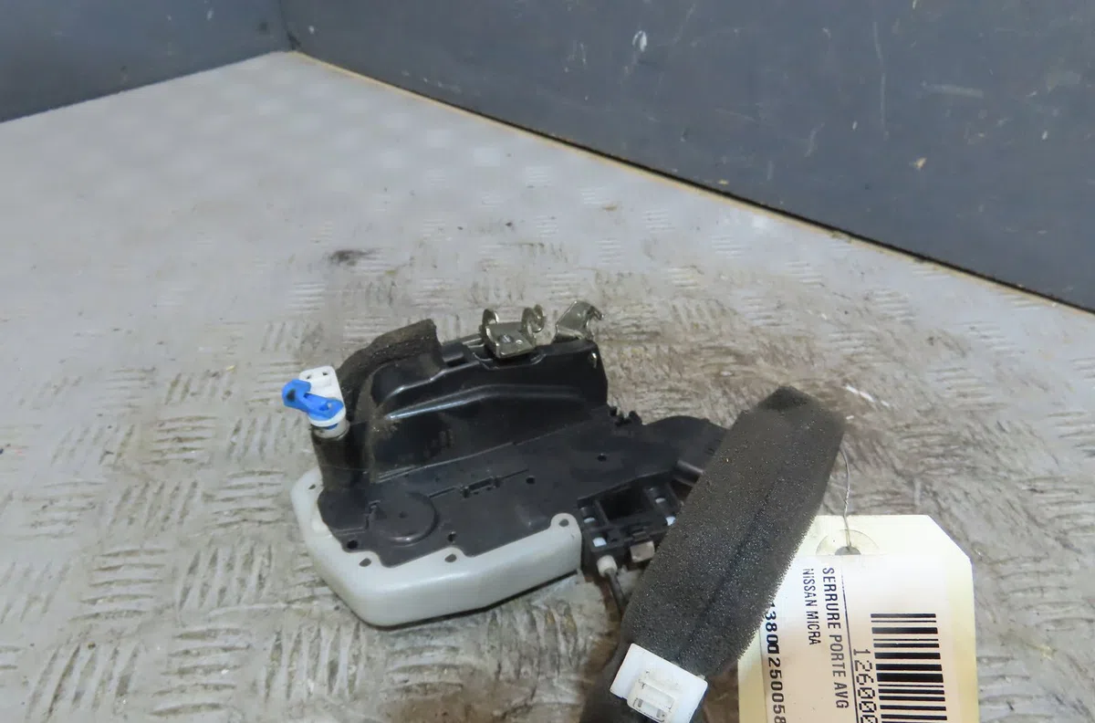 Serrure porte avg Nissan MICRA IV (K13K) 1.2 (2010-2015) occasion