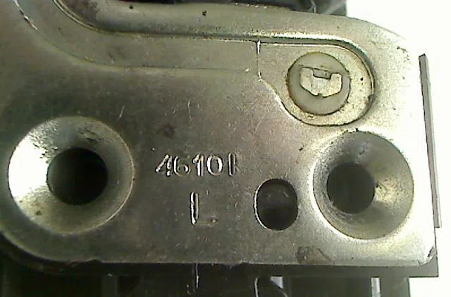 Serrure porte avg Nissan NOTE (E11, NE11) 1.5 dci (2010-2012) occasion