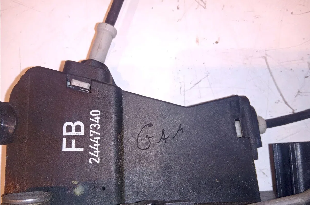 Serrure porte avg Opel VECTRA C (Z02) 2.2 16v (f69) (2002-2008) occasion