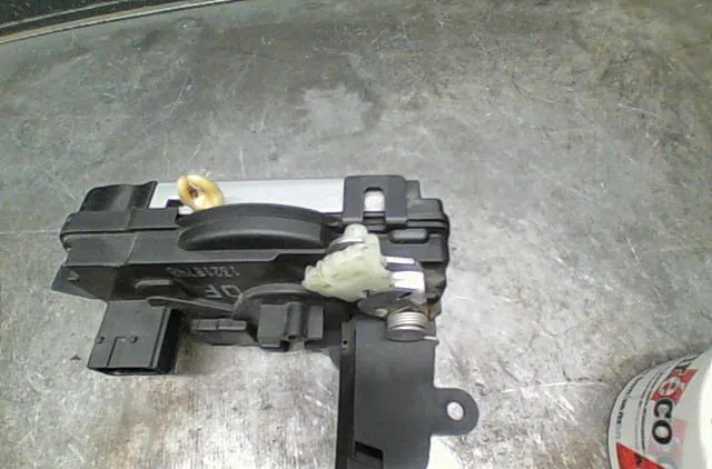 Serrure porte avg Opel ZAFIRA - ZAFIRA FAMILY B (A05) 1.7 cdti (m75) (2008-2015) 5 portes occasion