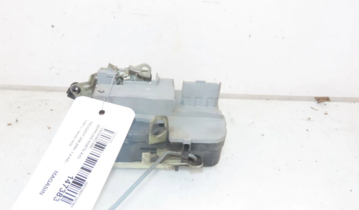 Serrure porte avg PEUGEOT 206 2010 occasion