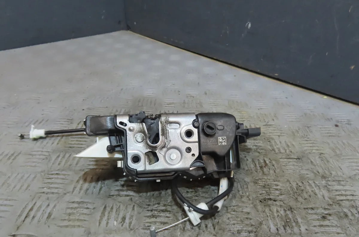 Serrure porte avg Peugeot 5008 (0U_, 0E_) 1.6 hdi (2010-2017) occasion