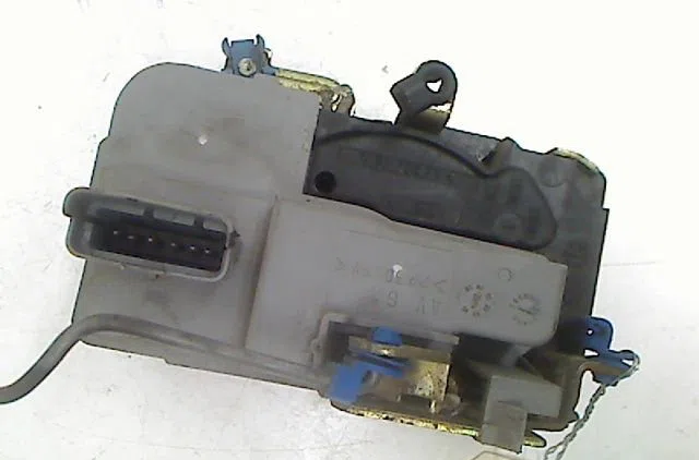 Serrure porte avg Peugeot PARTNER Monospace (5_, G_) 1.9 d (1999-2008) 4 portes occasion