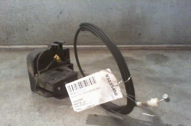 Serrure porte avg RENAULT CLIO II 2000 occasion