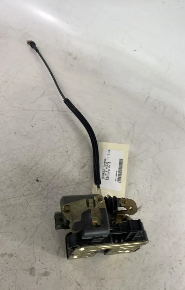 Serrure porte avg Renault CLIO II (BB_, CB_) 1.6 (b-cb0d, bb00) (1998-2005) occasion