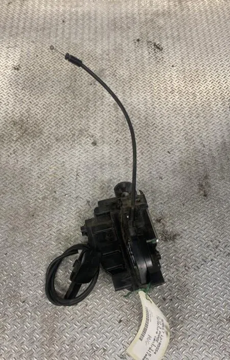 Serrure porte avg Renault CLIO III (BR0-1, CR0-1) 1.5 dci (br17, cr17) (2005-2012) 5 portes occasion