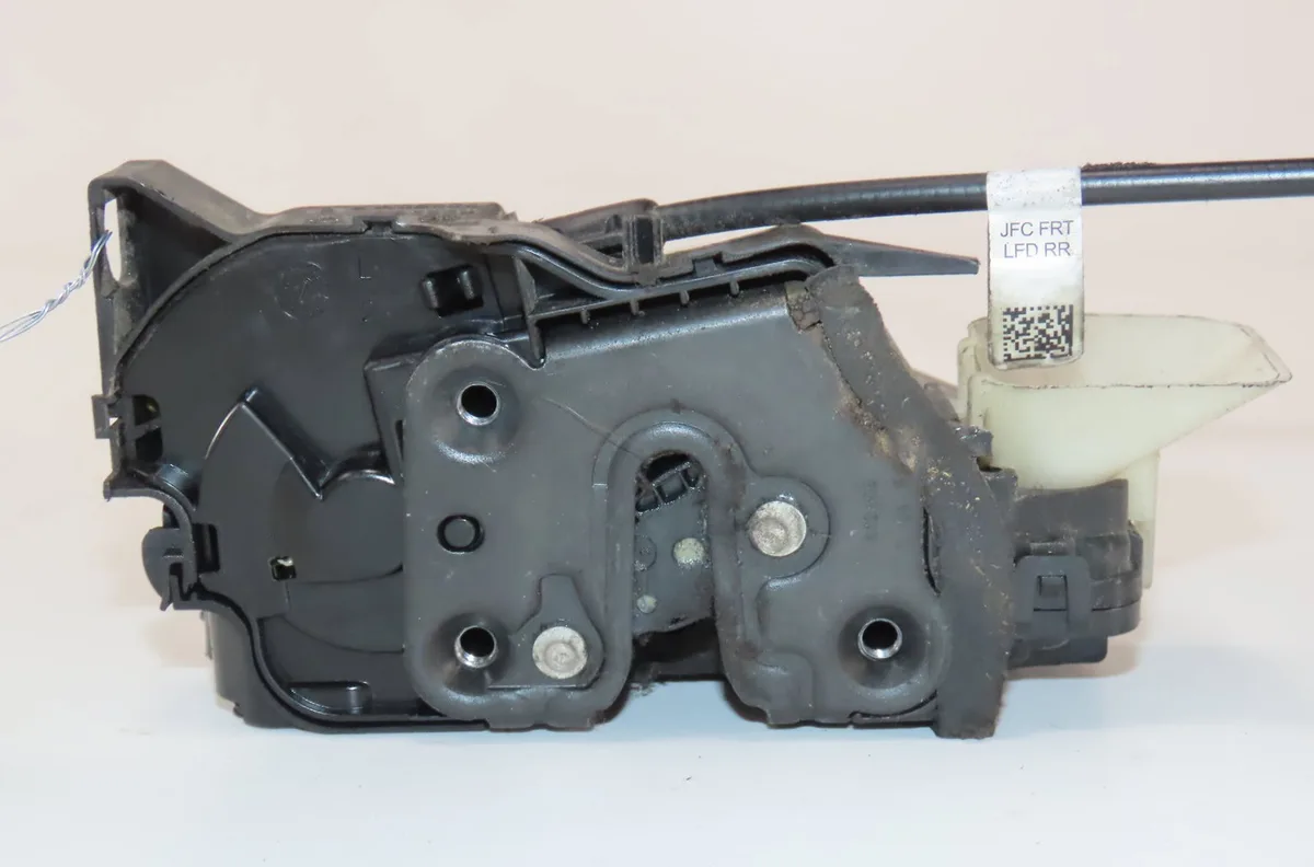 Serrure porte avg Renault ESPACE V (JR_) 1.6 dci 130 (2015) occasion