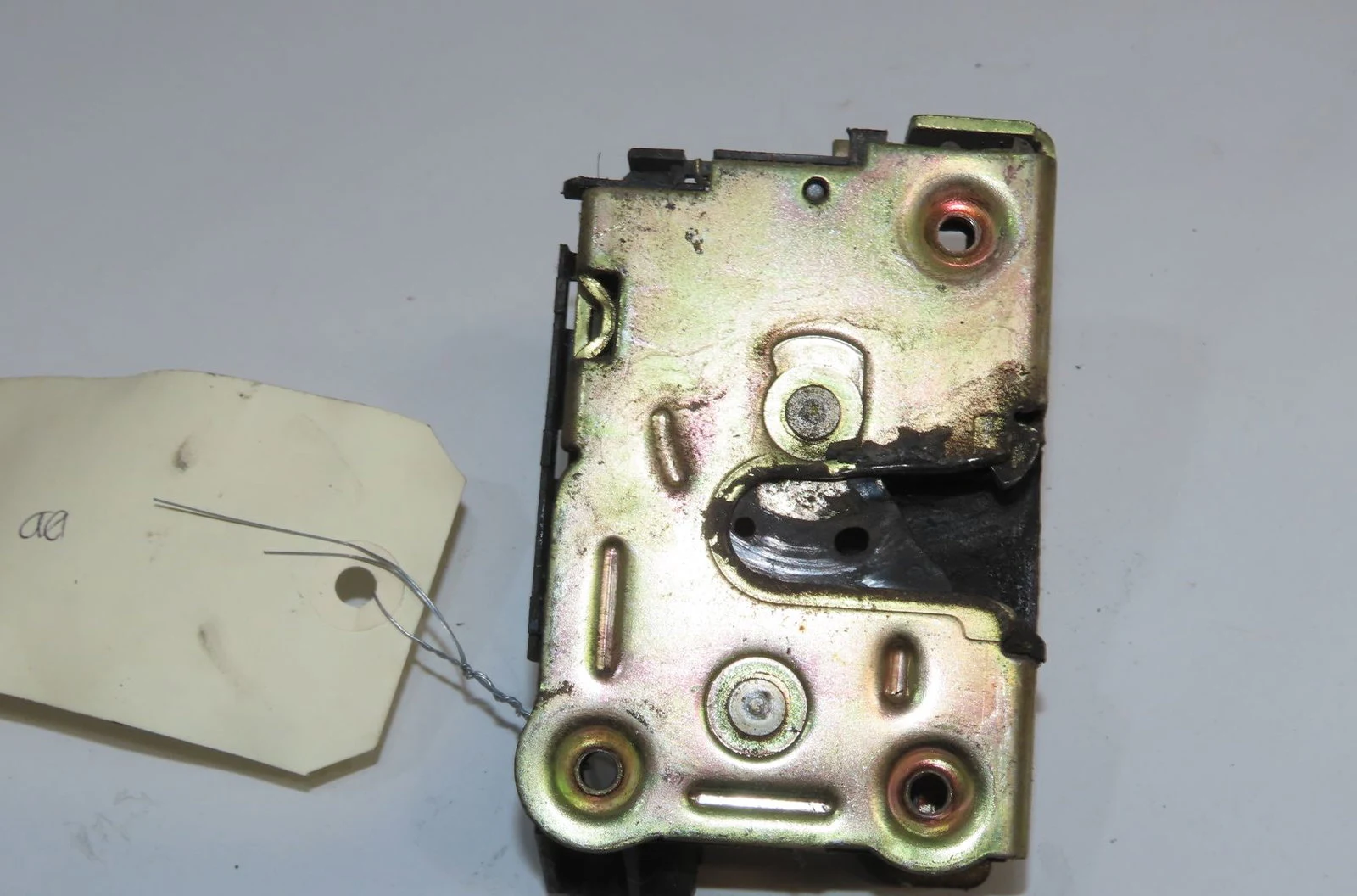Serrure porte avg Renault EXPRESS Camionnette-Monospace (F40_, G40_) 1.6 d (f404) (1986-1998) occasion
