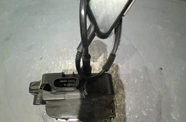 Serrure porte avg Renault LAGUNA II (BG0-1_) 1.6 16v (bg0a, bg0l) (2001-2005) occasion