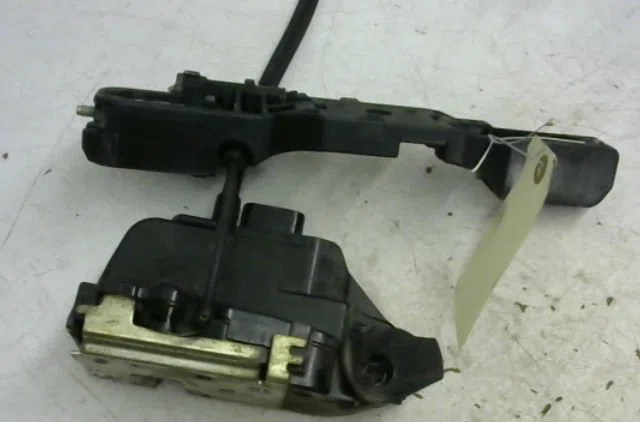 Serrure porte avg Renault LAGUNA II (BG0-1_) 1.9 dci (bg08, bg0g) (2001-2007) occasion