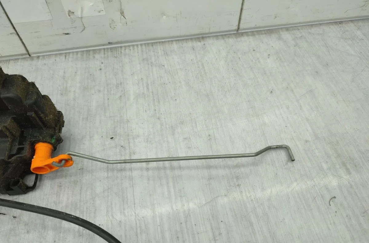 Serrure porte avg RENAULT MASTER 3 PHASE 1 occasion