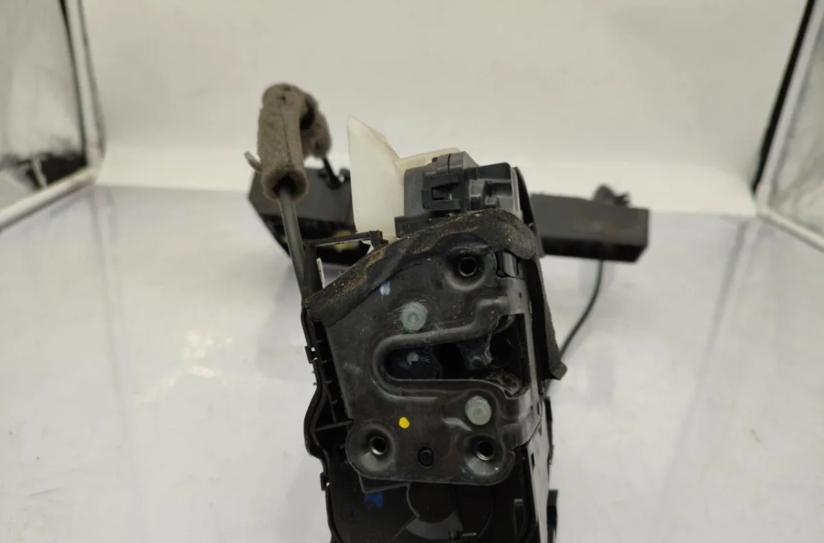 Serrure porte avg RENAULT MEGANE 4 PHASE 1 occasion