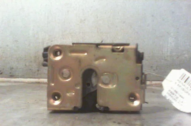 Serrure porte avg RENAULT R5 1995 occasion