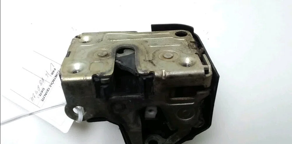 Serrure porte avg Renault SCÉNIC I Monospace (JA0-1_, FA0_) 1.6 (ja00, ja16, ja15, ja19, ja1v, ja2b, ja2c, ja0b,... (199