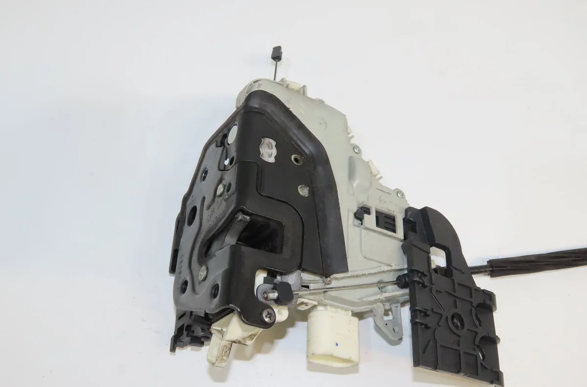 Serrure porte avg Seat ALTEA (5P1) 1.6 tdi (2009) occasion