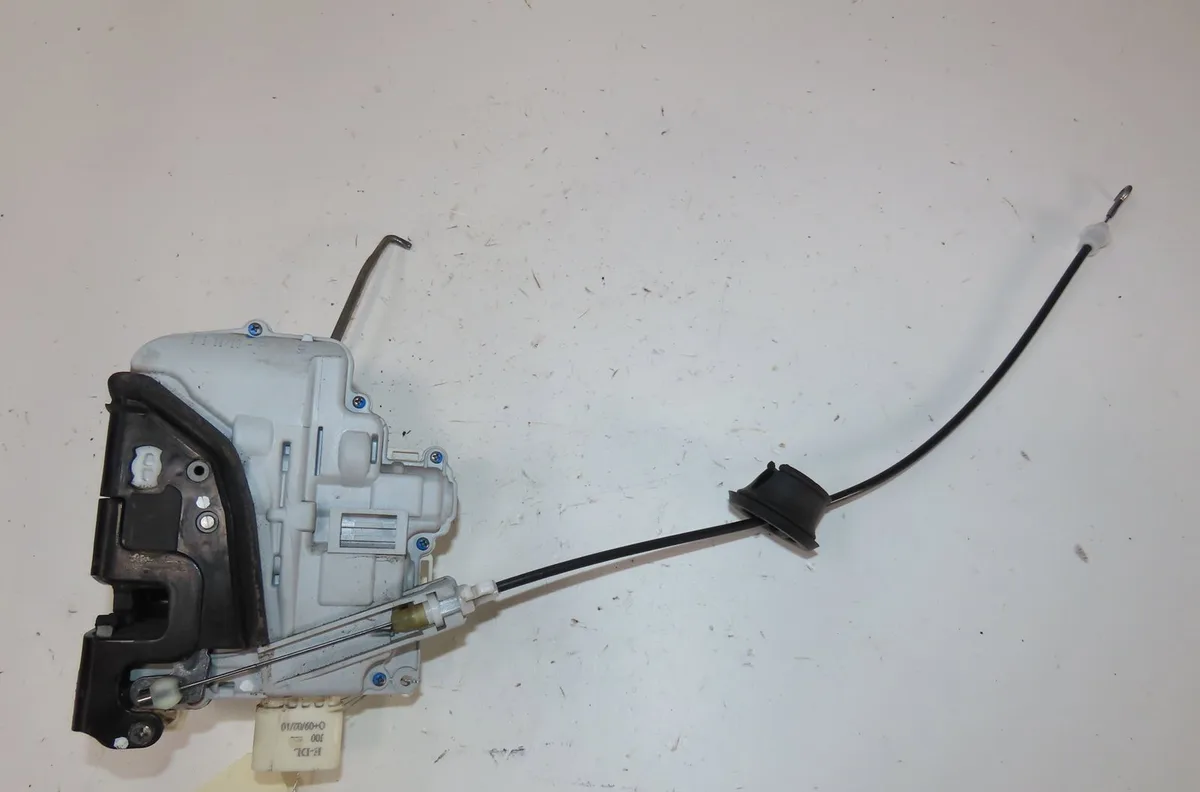 Serrure porte avg Seat EXEO (3R2) 2.0 tdi (2008-2013) occasion