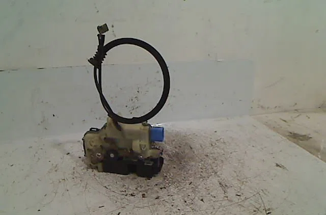 Serrure porte avg Seat IBIZA III (6L1) 1.2 (2002-2006) occasion
