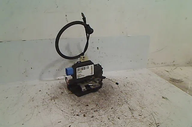 Serrure porte avg Seat IBIZA III (6L1) 1.2 (2002-2006) occasion