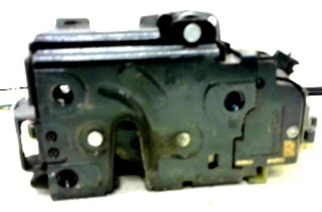 Serrure porte avg Seat IBIZA III (6L1) 1.9 tdi (2002-2009) 5 portes occasion