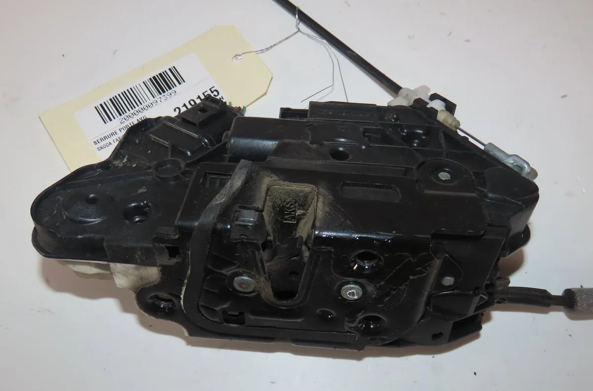 Serrure porte avg Skoda FABIA II (542) 1.2 tdi (2010-2014) occasion