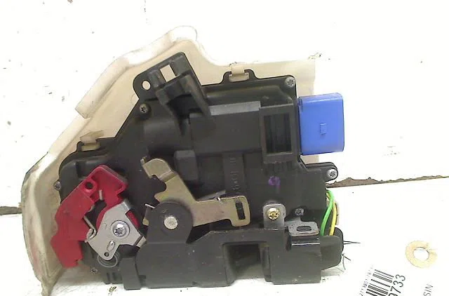 Serrure porte avg Volkswagen GOLF V (1K1) 2.0 fsi (2004-2008) occasion