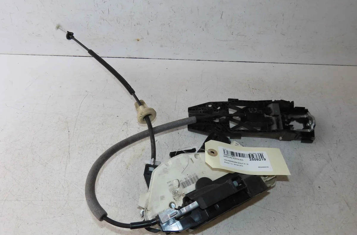 Serrure porte avg VOLKSWAGEN GOLF VI occasion