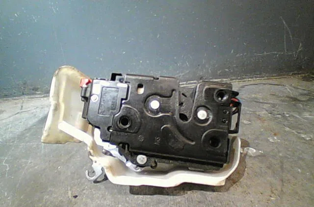 Serrure porte avg Volkswagen GOLF VI Variant (AJ5) 2.0 tdi (2009-2013) occasion