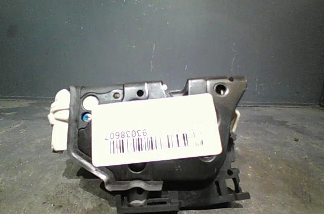 Serrure porte avg Volkswagen PASSAT B6 (3C2) 2.0 tdi 16v (2005-2010) occasion