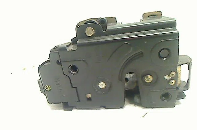 Serrure porte avg VOLKSWAGEN PASSAT occasion