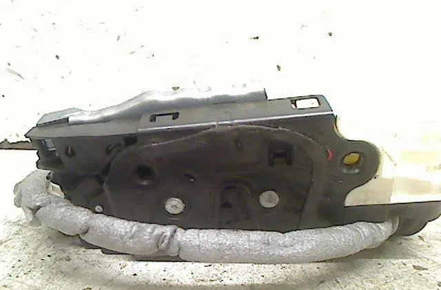 Serrure porte avg Volkswagen POLO V (6R1, 6C1) 1.4 (6r1) (2009-2014) occasion