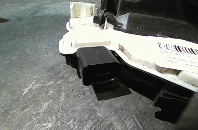 Serrure porte avg Volkswagen TIGUAN (5N_) 2.0 tdi 4motion (2007-2018) occasion