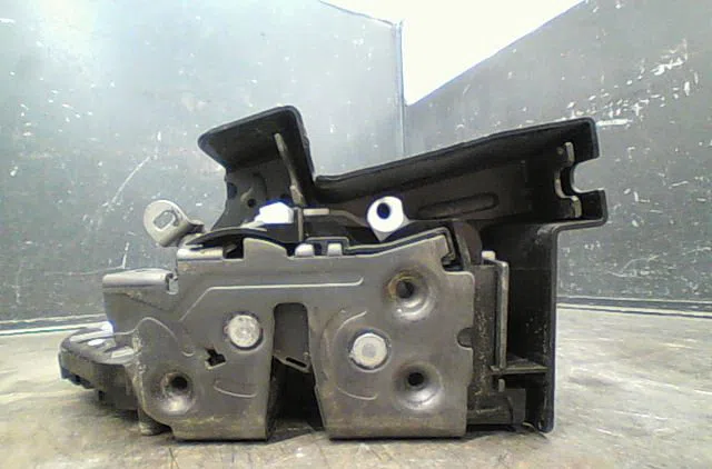 Serrure porte avg Volvo C30 (533) 1.6 d (2006-2012) occasion